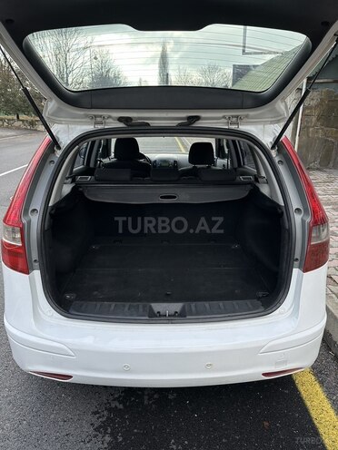 Hyundai i30 2011, 380,000 km - 1.6 l - Bakı