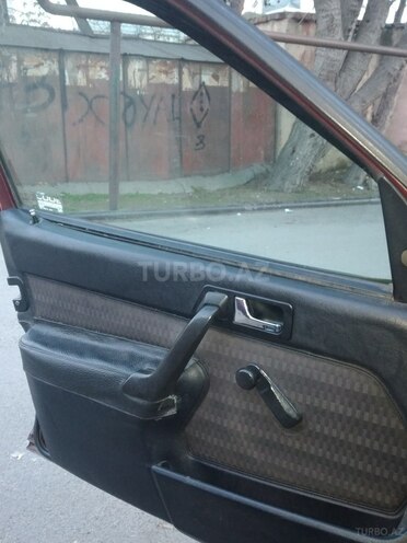 Mercedes E 200 1991, 487,400 km - 2.0 l - Bakı