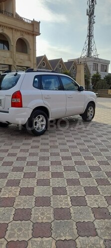 Hyundai Tucson 2008, 215,000 km - 2.0 l - Gəncə