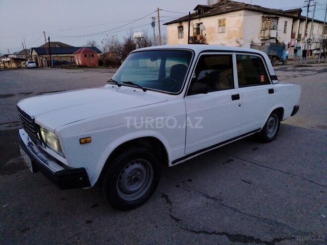 LADA (VAZ) 2107 2005, 98,562 km - 1.6 л - Quba