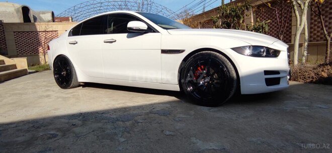Jaguar XE 2017, 125,000 km - 2.0 l - Bakı
