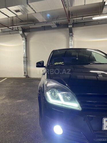 Opel Astra 2006, 226,000 km - 1.4 l - Bakı