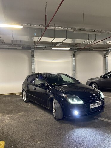 Opel Astra 2006, 226,000 km - 1.4 l - Bakı