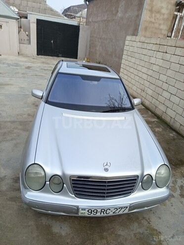 Mercedes E 200 2000, 297,823 km - 2.0 л - Şirvan