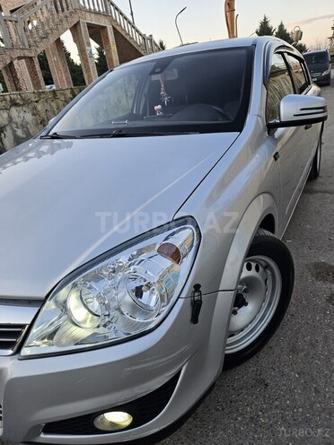 Opel Astra 2009, 178,000 km - 1.4 l - Xaçmaz