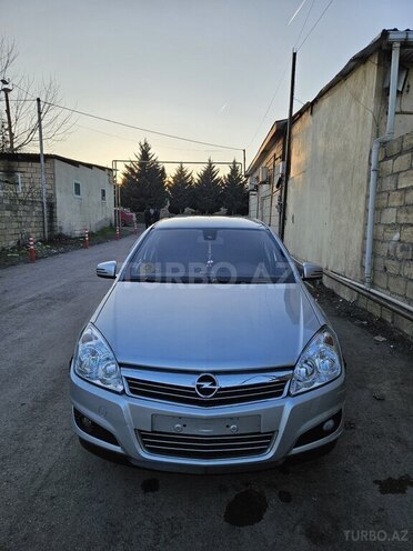 Opel Astra 2009, 178,000 km - 1.4 l - Xaçmaz