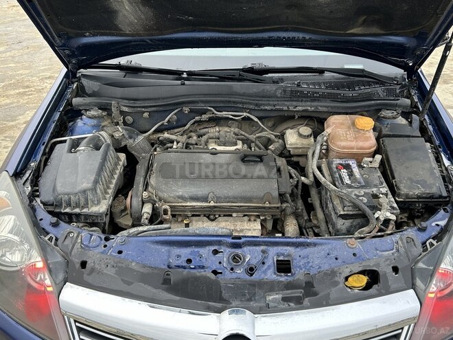 Opel Astra 2008, 100,000 km - 1.8 л - Bakı
