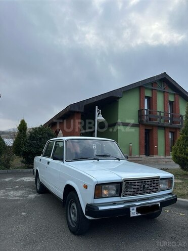 LADA (VAZ) 2107 2005, 13,877 km - 1.6 l - Göygöl