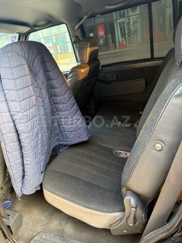 Nissan Patrol 1994, 242,000 km - 2.8 l - Bakı