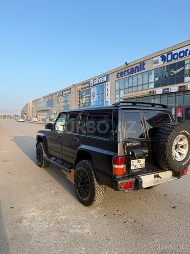 Nissan Patrol 1994, 242,000 km - 2.8 l - Bakı