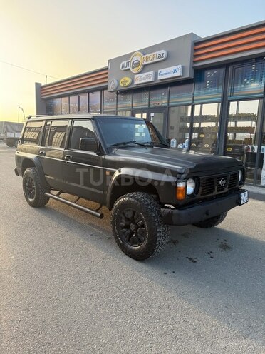 Nissan Patrol 1994, 242,000 km - 2.8 l - Bakı