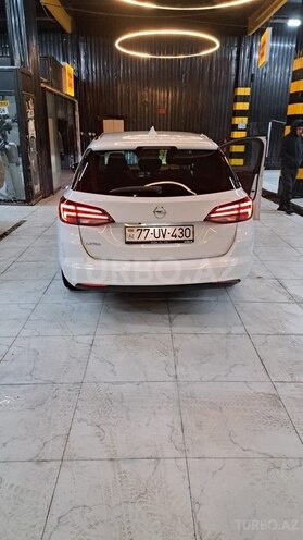 Opel Astra 2017, 182,000 km - 1.0 л - Bakı
