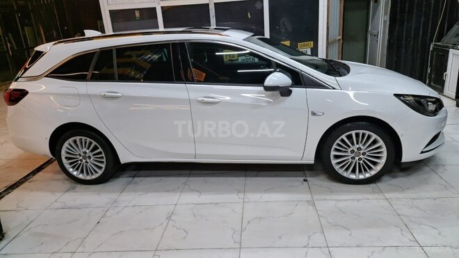 Opel Astra 2017, 182,000 km - 1.0 л - Bakı