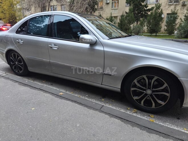 Mercedes E 240 2002, 320,000 km - 2.6 l - Bakı