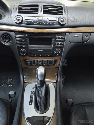 Mercedes E 240 2002, 320,000 km - 2.6 l - Bakı