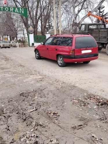 Opel Astra 1996, 105,321 km - 1.6 л - Şirvan