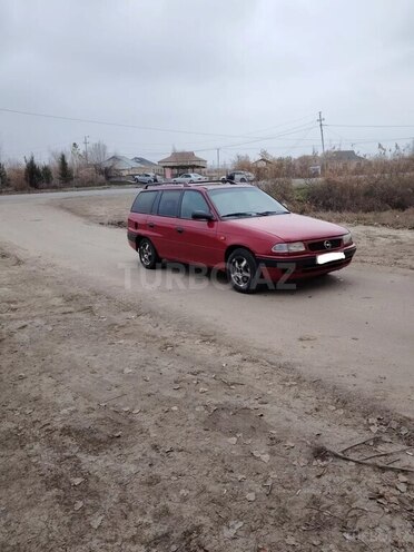 Opel Astra 1996, 105,321 km - 1.6 л - Şirvan