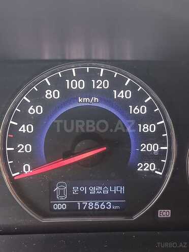 Hyundai Santa Fe 2009, 178,563 km - 2.0 l - Bakı