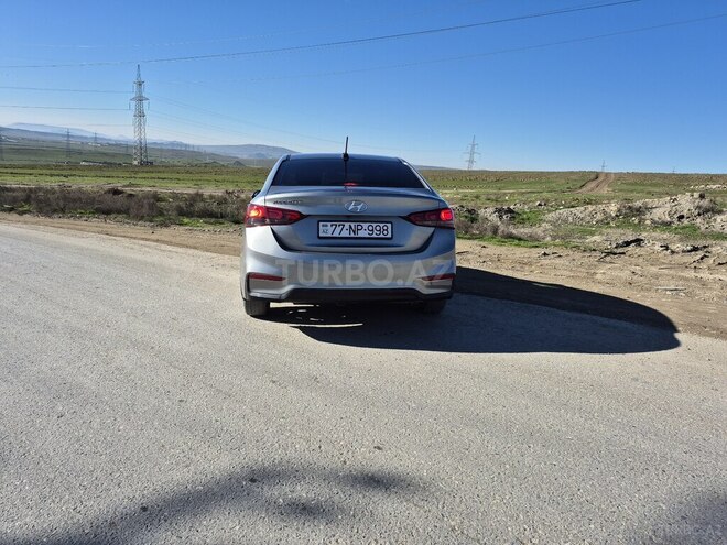 Hyundai Accent 2021, 81,000 km - 1.6 l - Bakı