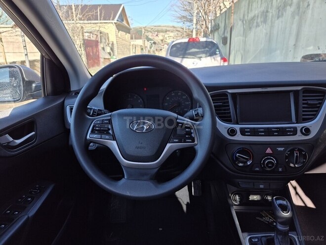 Hyundai Accent 2021, 81,000 km - 1.6 l - Bakı