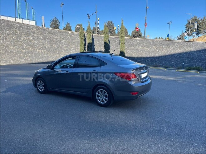 Hyundai Accent 2014, 214,043 km - 1.6 l - Bakı