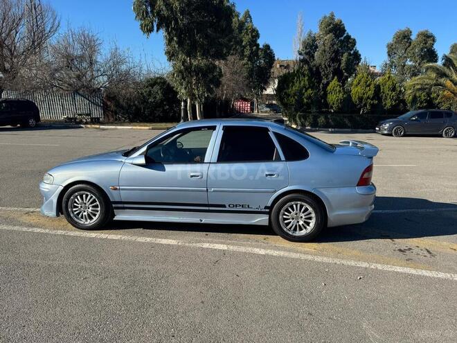 Opel Vectra 1998, 234,000 km - 1.6 l - Sumqayıt