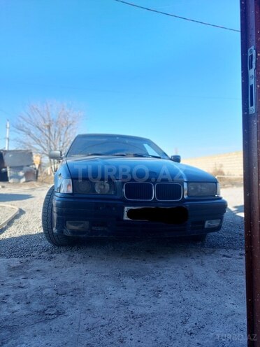 BMW 318 1994, 130,000 km - 1.8 l - Gəncə