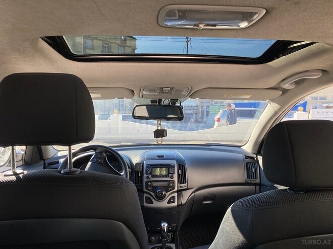 Hyundai i30 2009, 325,600 km - 1.6 l - Bakı
