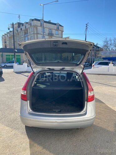 Hyundai i30 2009, 325,600 km - 1.6 l - Bakı