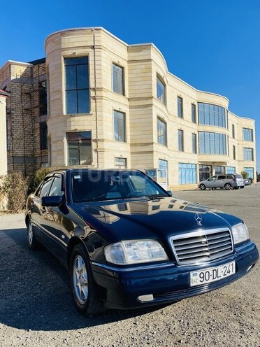 Mercedes C 200 1995, 270,000 km - 2.0 л - Tovuz