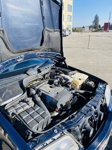 Mercedes C 200 1995, 270,000 km - 2.0 л - Tovuz