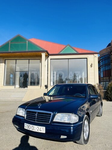 Mercedes C 200 1995, 270,000 km - 2.0 л - Tovuz