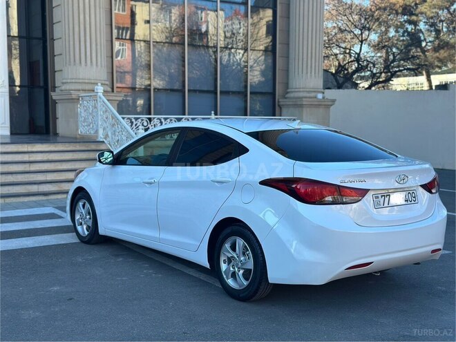 Hyundai Elantra 2015, 163,000 km - 1.8 l - Bakı
