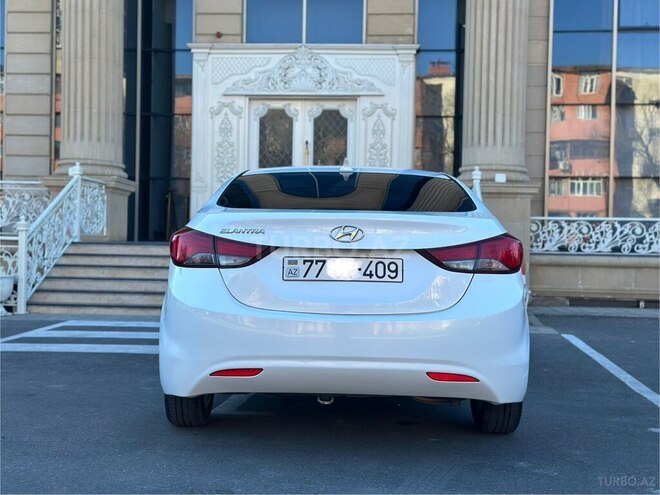 Hyundai Elantra 2015, 163,000 km - 1.8 l - Bakı