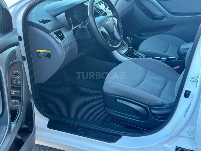 Hyundai Elantra 2015, 163,000 km - 1.8 l - Bakı