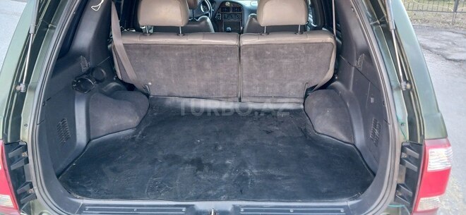 Nissan Pathfinder 1998, 337,387 km - 3.3 l - Qusar