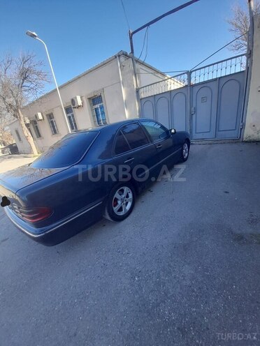 Mercedes E 220 d 1999, 325,000 km - 2.2 l - Bakı
