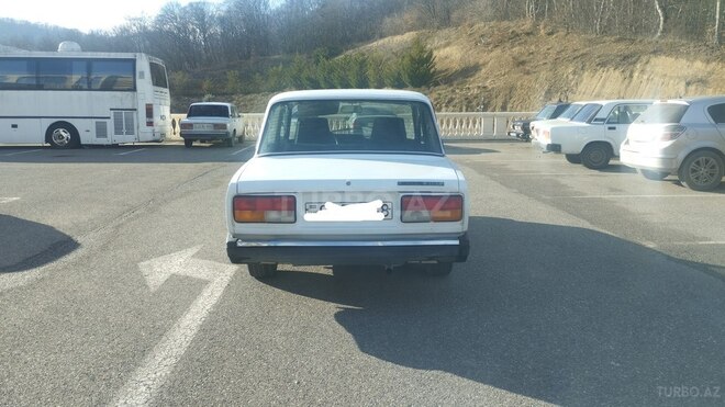 LADA (VAZ) 2107 2002, 89,000 km - 1.6 l - Quba