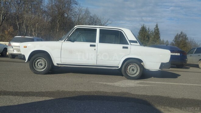 LADA (VAZ) 2107 2002, 89,000 km - 1.6 l - Quba