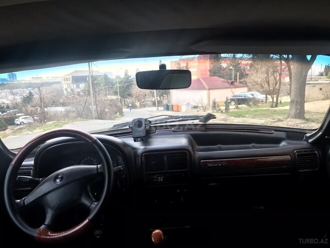 GAZ 31105 2005, 211,000 km - 2.4 l - Bakı