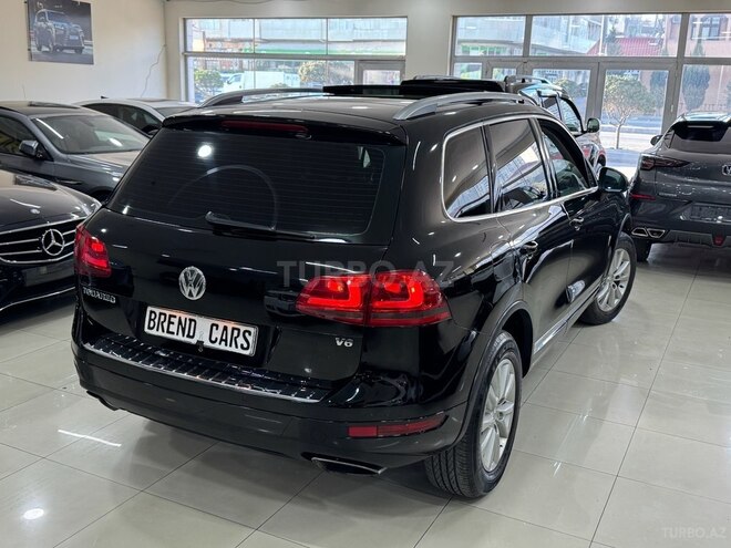 Volkswagen Touareg-17