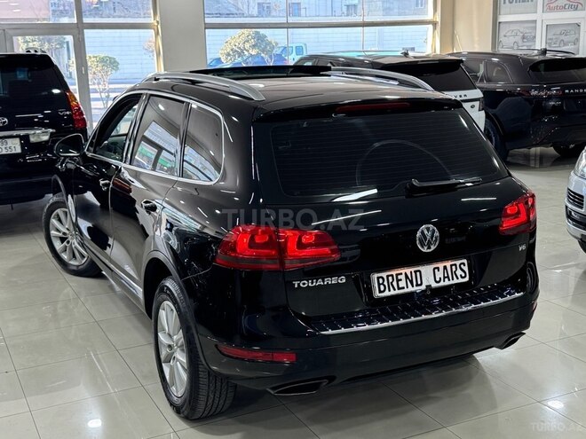 Volkswagen Touareg-15
