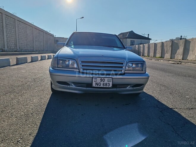 Mercedes C 230 1999, 439,288 km - 2.3 l - Bakı