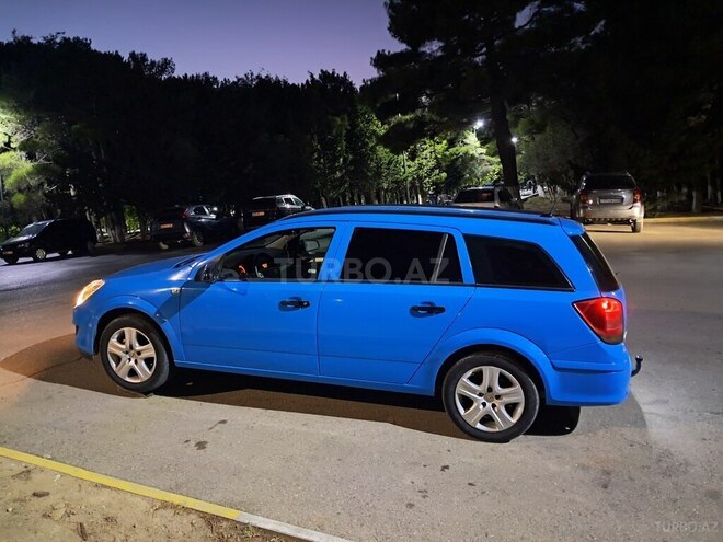 Opel Astra 2010, 335,000 km - 1.8 l - Sumqayıt
