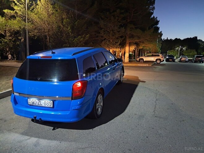 Opel Astra 2010, 335,000 km - 1.8 l - Sumqayıt