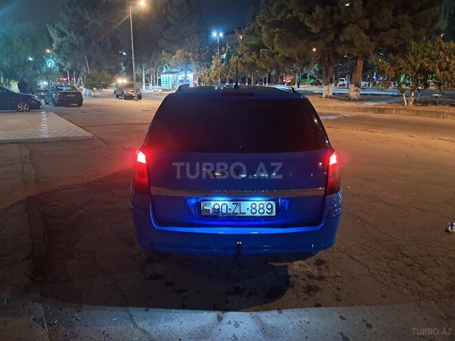 Opel Astra 2010, 335,000 km - 1.8 l - Sumqayıt