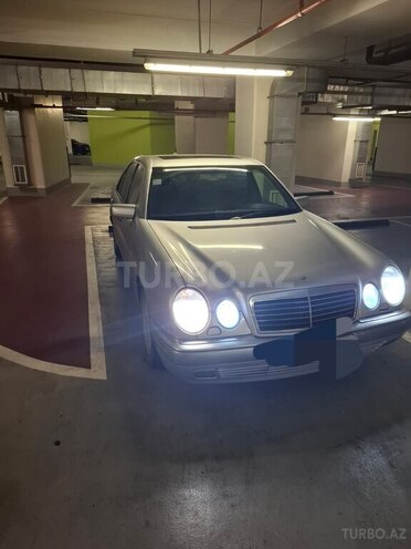 Mercedes E 200 1997, 450,000 km - 2.0 l - Bakı