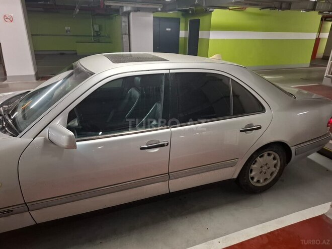 Mercedes E 200 1997, 450,000 km - 2.0 l - Bakı