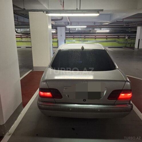 Mercedes E 200 1997, 450,000 km - 2.0 l - Bakı