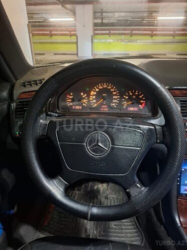 Mercedes E 200 1997, 450,000 km - 2.0 l - Bakı